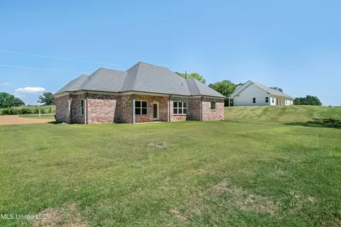 Exterior - 2287 S Highway 301, Hernando, MS 38632 photo 3 of 3