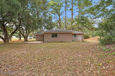 421 Wayne St, Clinton, MS 39056 photo 24