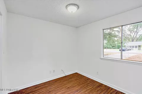 421 Wayne St, Clinton, MS 39056 photo 7