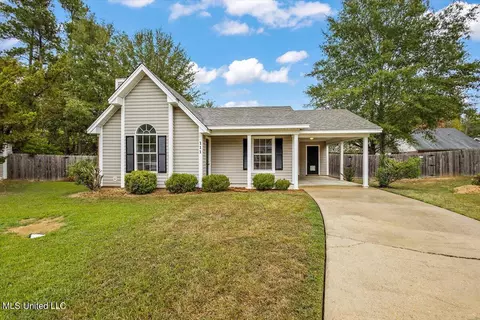 111 Barnett Bend Ln, Brandon, MS 39047