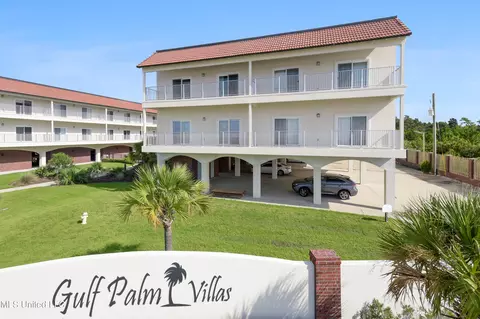 1453 E Beach Blvd #201, Pass Christian, MS 39571