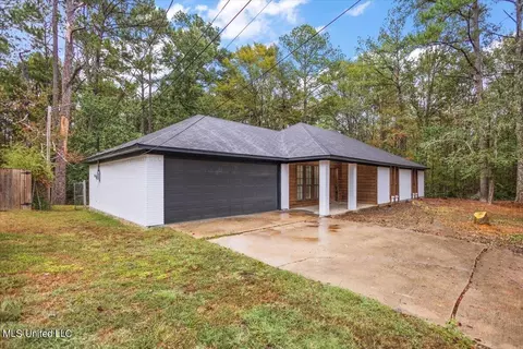 3420 Forest Hill Rd, Jackson, MS 39212 photo 4