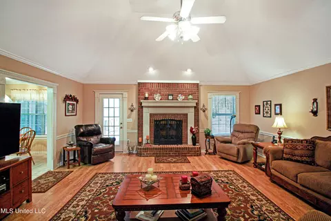 116 Devonport Cir, Raymond, MS 39154 photo 12