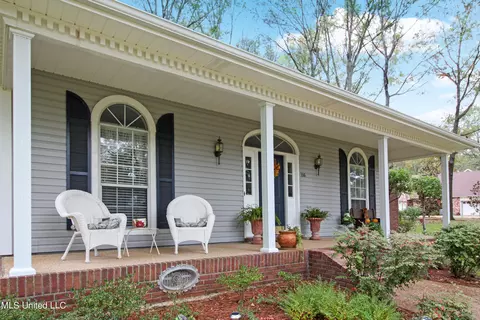 116 Devonport Cir, Raymond, MS 39154 photo 7