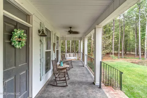 124 Oak Tree Ln, Brandon, MS 39042 photo 16