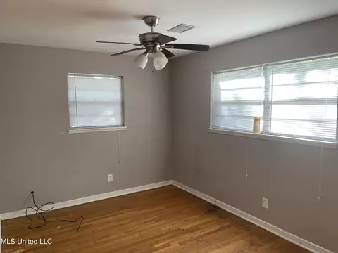 236 Pimlico Pl, Jackson, MS 39211 photo 3