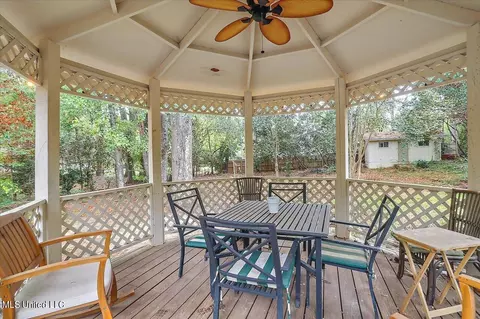 145 Chippewa Cir, Jackson, MS 39211 photo 33