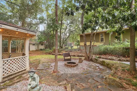 145 Chippewa Cir, Jackson, MS 39211 photo 35