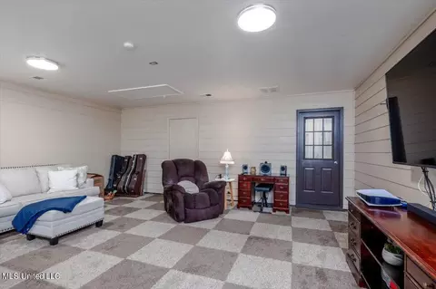 6795 Slash Pine Dr, Walls, MS 38680 photo 12