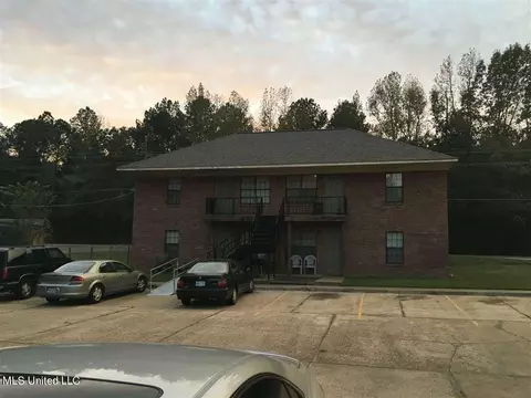 970 Dixon Rd, Jackson, MS 39209