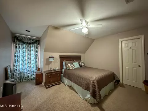 Bedroom - 4 White Oak Pl, Clinton, MS 39056 photo 3 of 5
