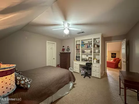Bedroom - 4 White Oak Pl, Clinton, MS 39056 photo 4 of 5