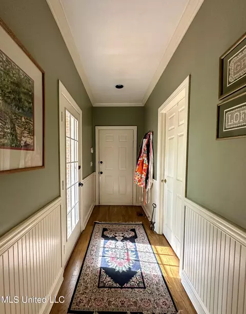 Entry Way - 4 White Oak Pl, Clinton, MS 39056 photo 3 of 3