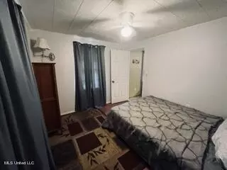 127 White Rd, Lucedale, MS 39452 photo 7