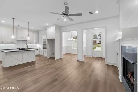 102 Autumn Dr, Madison, MS 39110 photo 4