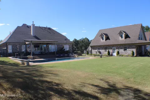 8340 Saddlebrook Trl, Olive Branch, MS 38654 photo 85