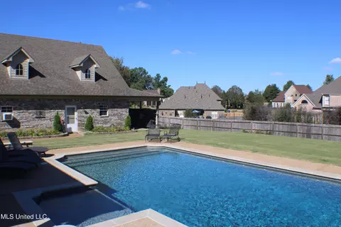 8340 Saddlebrook Trl, Olive Branch, MS 38654 photo 67