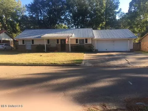 671 Randall Cir, Pearl, MS 39208 photo 1