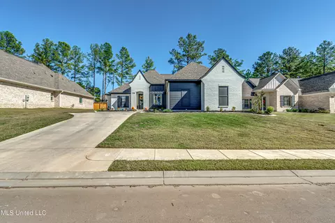 126 Seymour Dr, Madison, MS 39110 photo 3