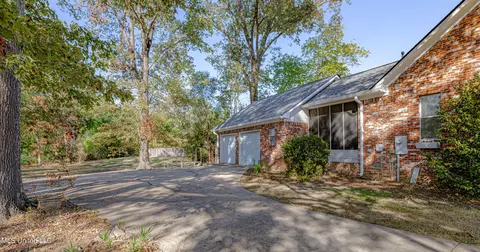 360 St Augustine Dr, Madison, MS 39110 photo 6