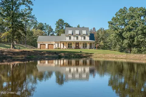 8380 Bethel Rd, Olive Branch, MS 38654