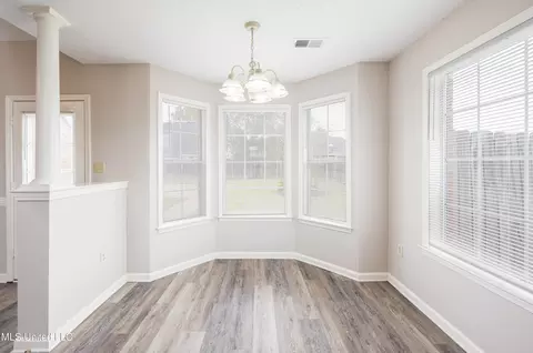 8864 E Bent Grass Loop, Southaven, MS 38671 photo 9