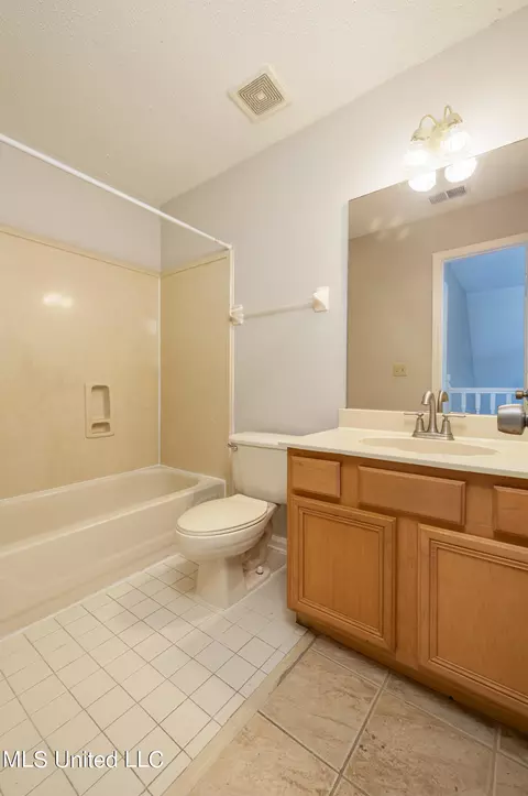 8864 E Bent Grass Loop, Southaven, MS 38671 photo 18
