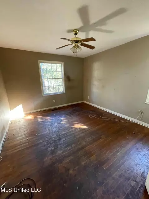 4835 Maplewood Dr, Jackson, MS 39206 photo 7