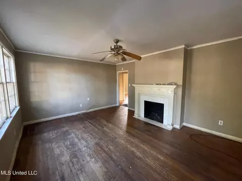 4835 Maplewood Dr, Jackson, MS 39206 photo 2