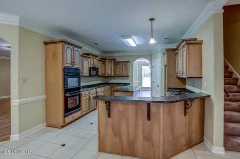 Kitchen - 1133 Greers Landing Dr, Hernando, MS 38632 photo 1 of 5
