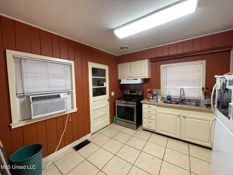 1212 Druid Hill Dr, Jackson, MS 39206 photo 5