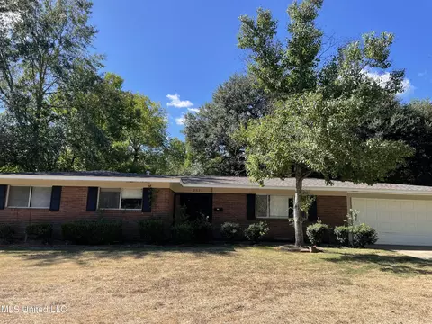 239 Valley Vista Dr, Jackson, MS 39211