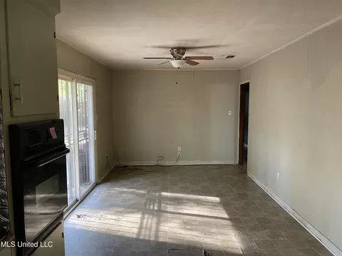3065 Suncrest Dr, Jackson, MS 39212 photo 8