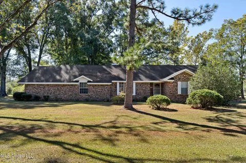 1276 Howell Tanner Chapel Rd, Lucedale, MS 39452 photo 3