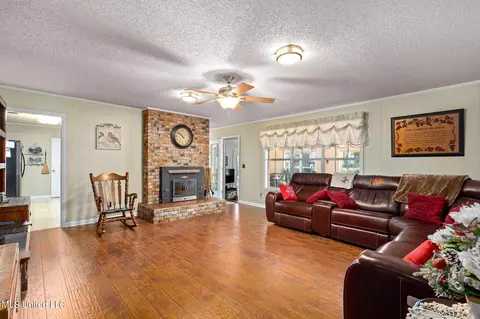 1276 Howell Tanner Chapel Rd, Lucedale, MS 39452 photo 11
