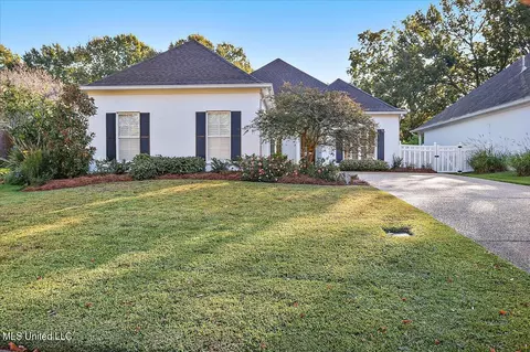 214 Geneva Blvd, Madison, MS 39110 photo 2