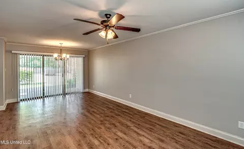 1015 Windrose Dr, Brandon, MS 39047 photo 5