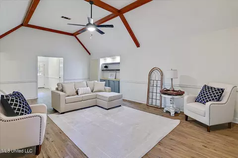 102 Deerfield Pl, Brandon, MS 39042 photo 9
