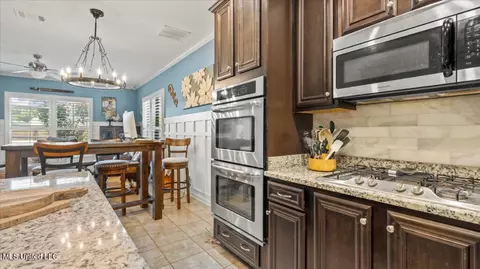 7120 Hawks Crossing Dr, Olive Branch, MS 38654 photo 7