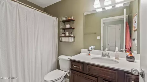 7120 Hawks Crossing Dr, Olive Branch, MS 38654 photo 13