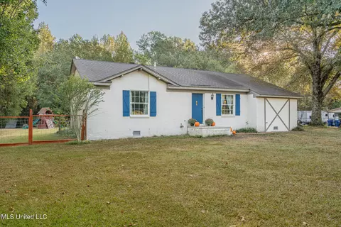 5272 Mccracken Rd, Hernando, MS 38632