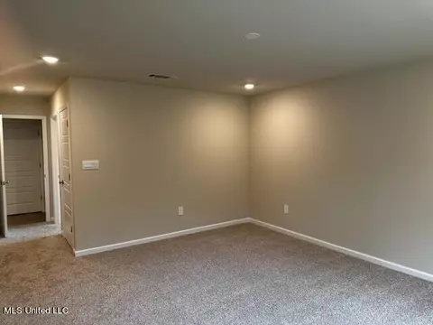 1036 Enclave Cir, Long Beach, MS 39560 photo 12