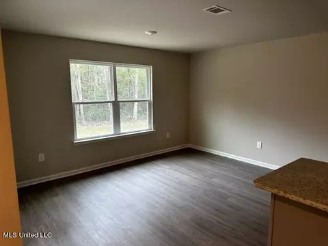 1036 Enclave Cir, Long Beach, MS 39560 photo 11