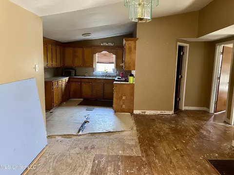 176 Holly Dr, Lucedale, MS 39452 photo 9