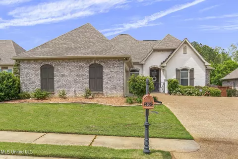405 W Cowan Creek Cv, Brandon, MS 39047