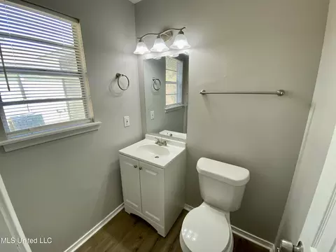 6507 Lake Forest Dr, Jackson, MS 39213 photo 13