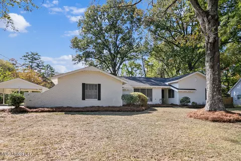 3421 Dawn Dr, Pearl, MS 39208
