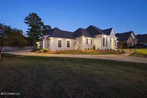 119 Deer Holw, Brandon, MS 39047 photo 3