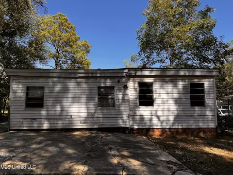 825 Combs St, Jackson, MS 39204 photo 11