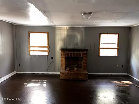 825 Combs St, Jackson, MS 39204 photo 8